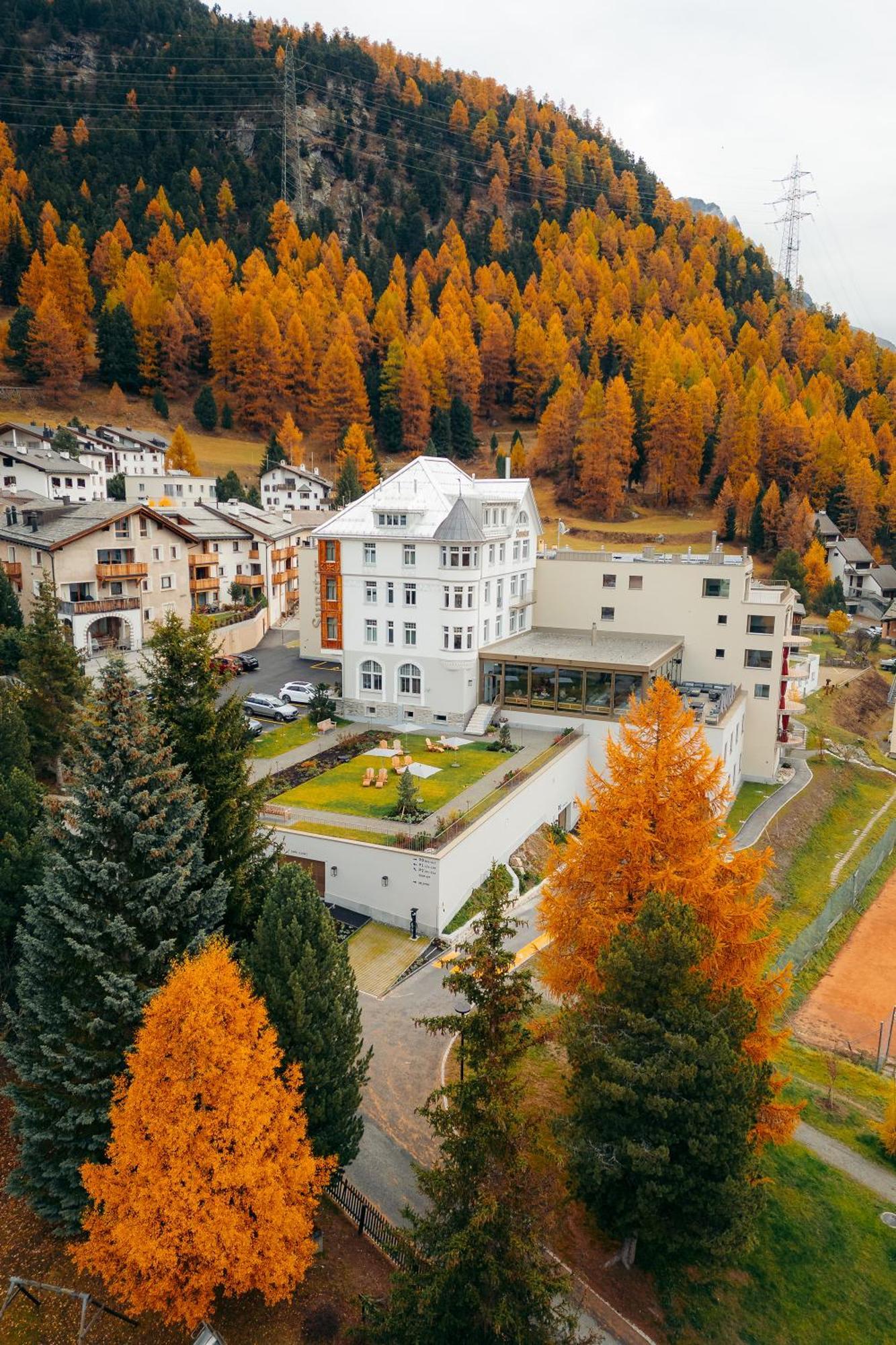 होटल Sunstar Pontresina